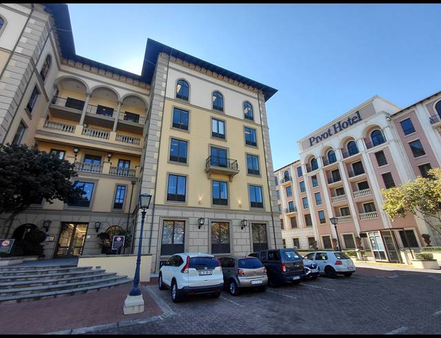 134M² OFFICE TO LET IN MAGALIESSIG
